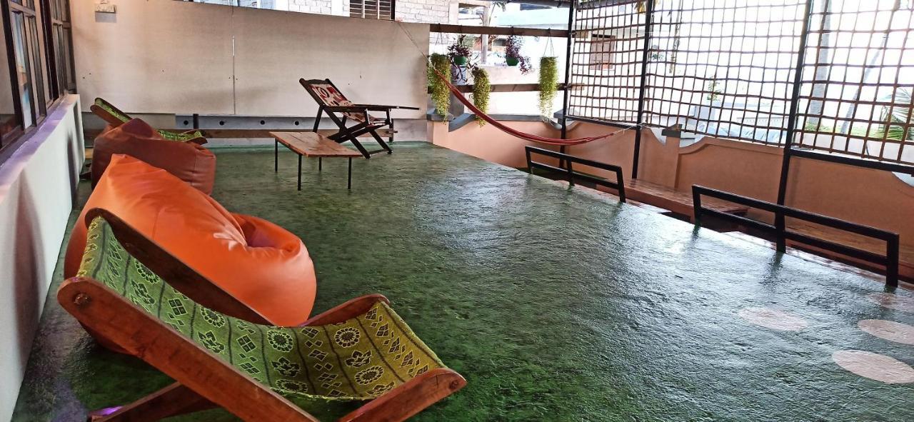 Elara Beach View Homestay Alappuzha Eksteriør billede