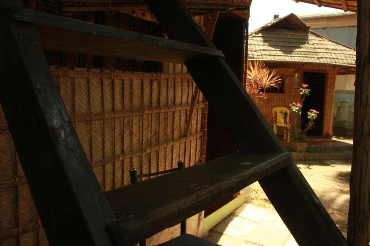 Elara Beach View Homestay Alappuzha Eksteriør billede