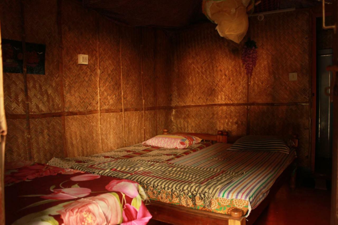 Elara Beach View Homestay Alappuzha Eksteriør billede